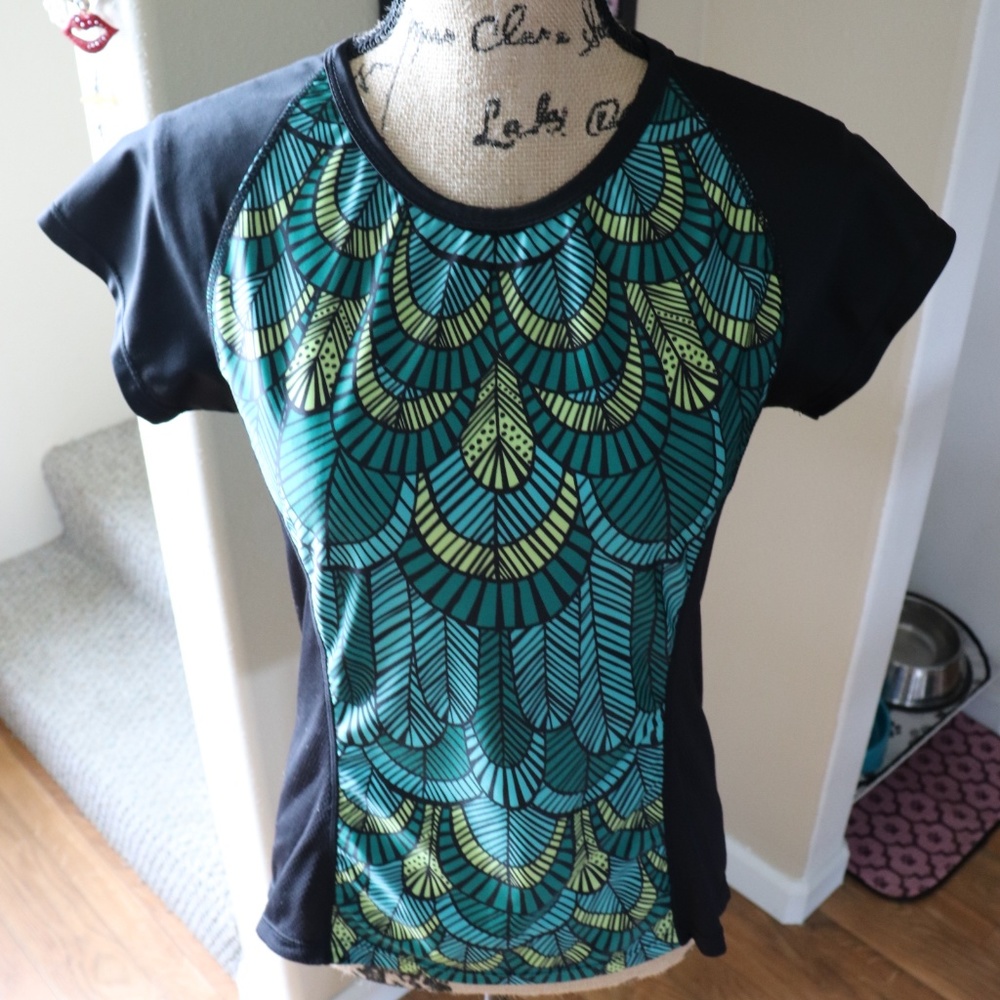 🧜🏼‍♀️🚨Moxie Cycling Color Block Top